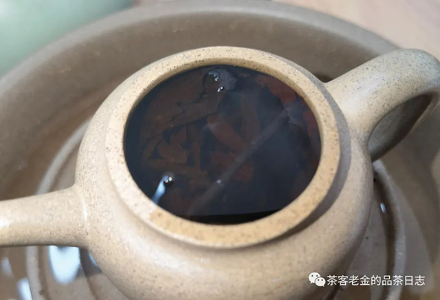 临沧制茶人忙肺金砖熟茶忙肺普洱茶