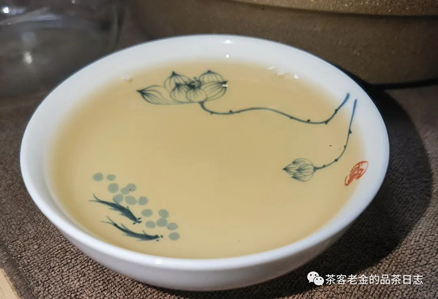 昆明茶商金俊2020年黄粱一梦野树高杆普洱茶