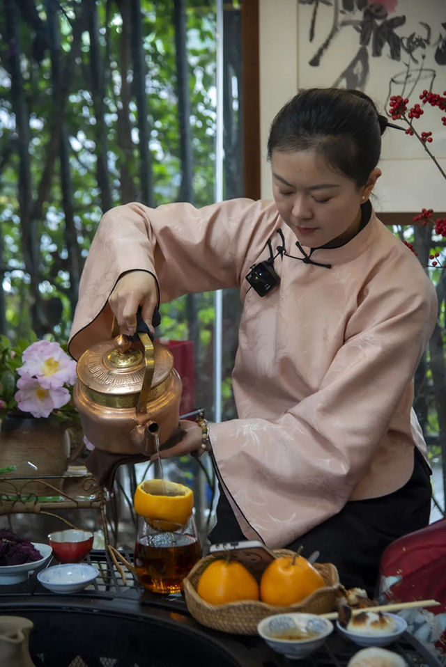 爱随茶香围炉煮茶