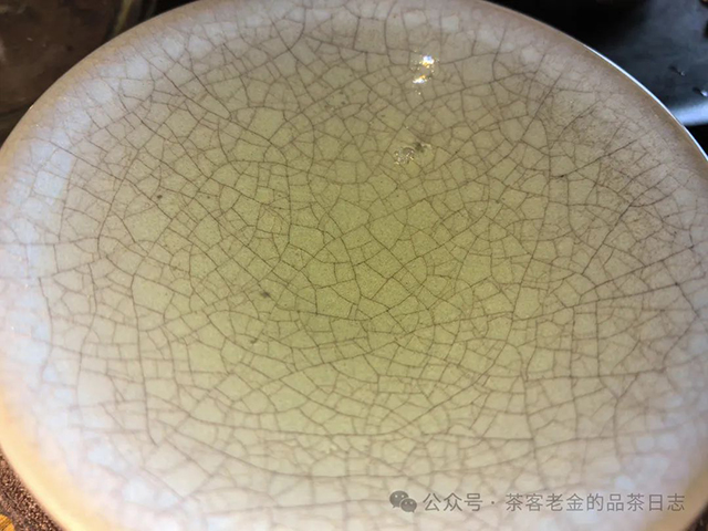 翡翠与茶2023曼松古树秋茶普洱茶