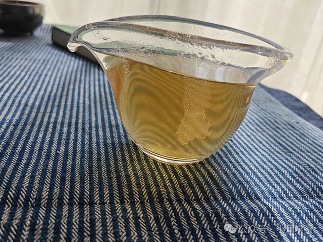 宝和祥飞龙号普洱茶