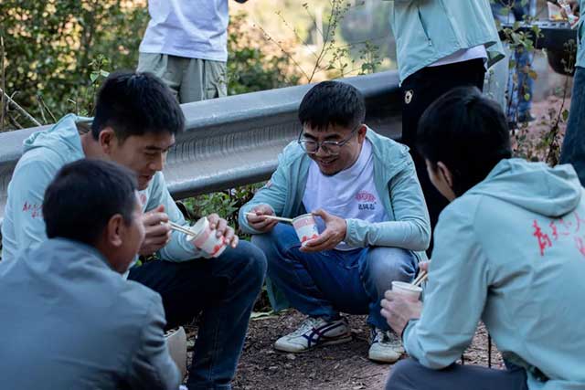 老同志2024入山里第一站千景之谷