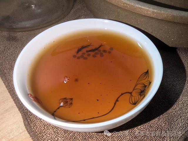 雨婷家茶铺2021年南迫冰岛普洱茶