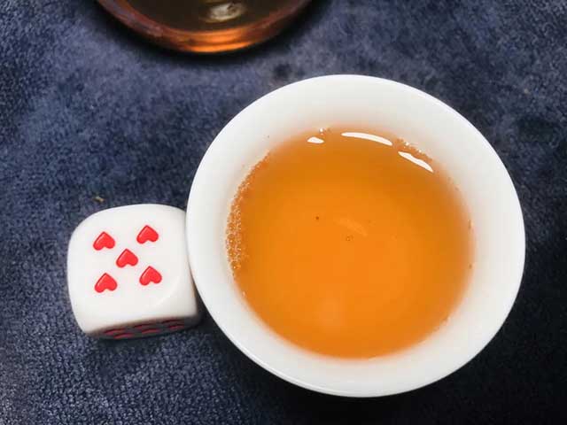 山青花燃猪年生肖茶诸吉普洱茶品质特点