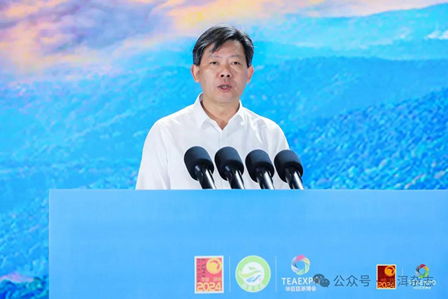 普洱市政府副市长杨中兴