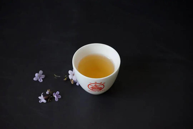 八角亭帕沙大树普洱茶品质特点