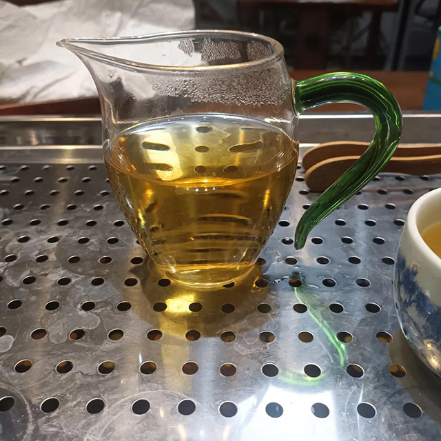 云茶观察
