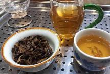 老板不是买不起普洱茶喝，而是觉得理所应当