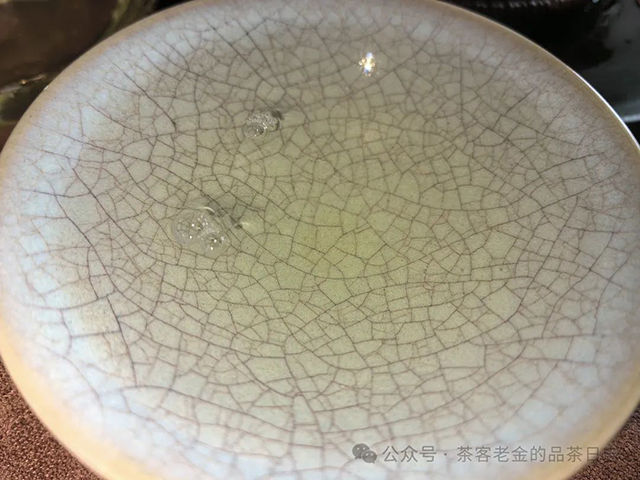 栩月古茶2024年云白曼松茶品品质特点