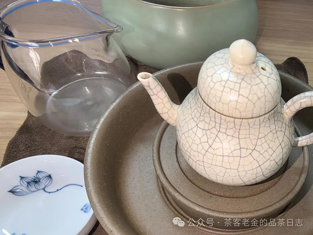 苦行茶僧笑我疯颠普洱茶