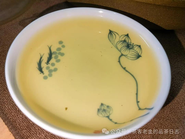流星赶月普洱茶2024年倚邦皇太后普洱茶品质特点