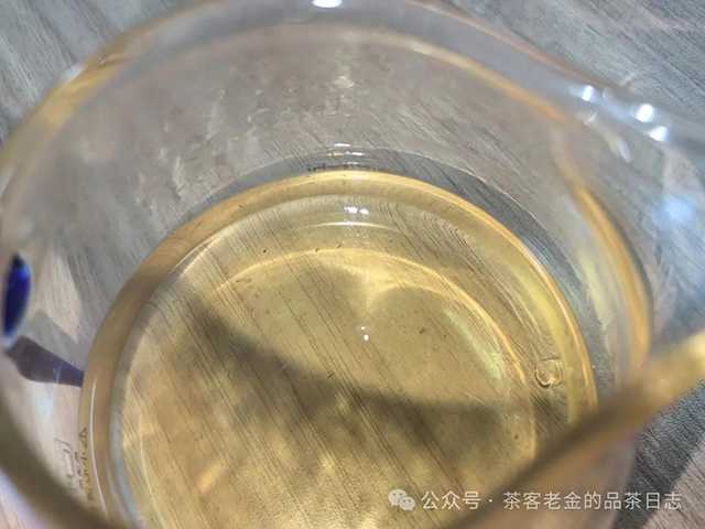 流星赶月普洱茶2024年倚邦皇太后普洱茶品质特点