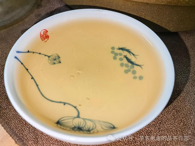 老曼峨古树普洱茶品质特点