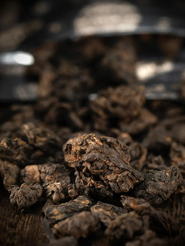老同志第一代巴达山纯料老茶头普洱茶品质特点