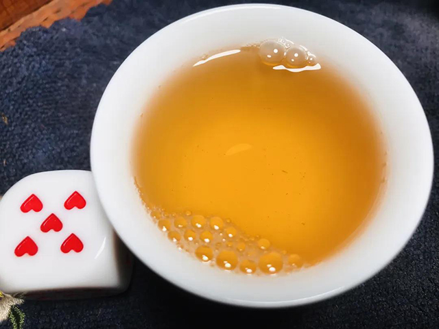 大益2201银大益普洱茶品质特点