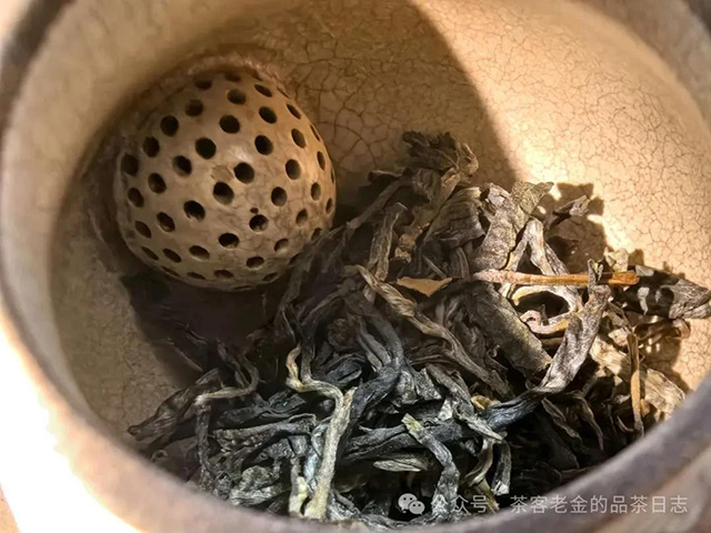吾茶共饮2024年江湖合道普洱茶