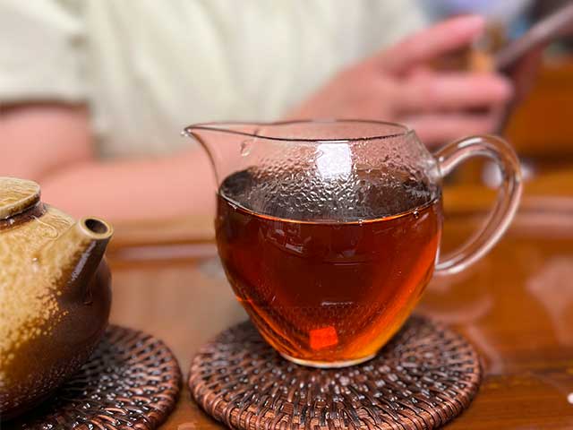 图为1998年健身沱品茗第一道汤体