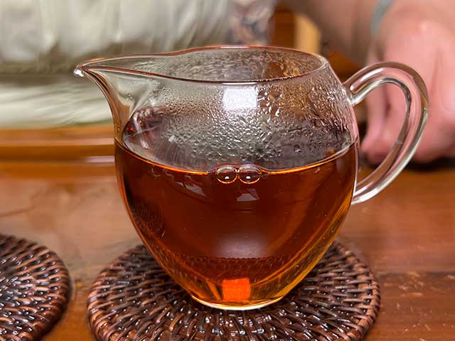 图为1998年健身沱品茗第六道汤体