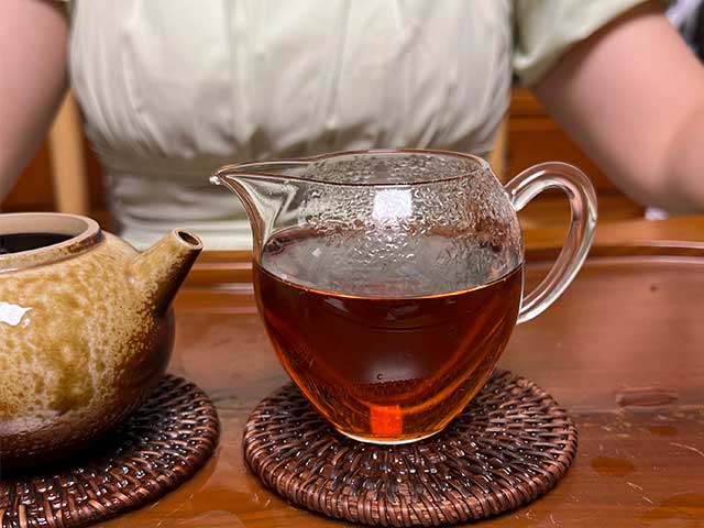 图为1998年健身沱品茗第13道汤体