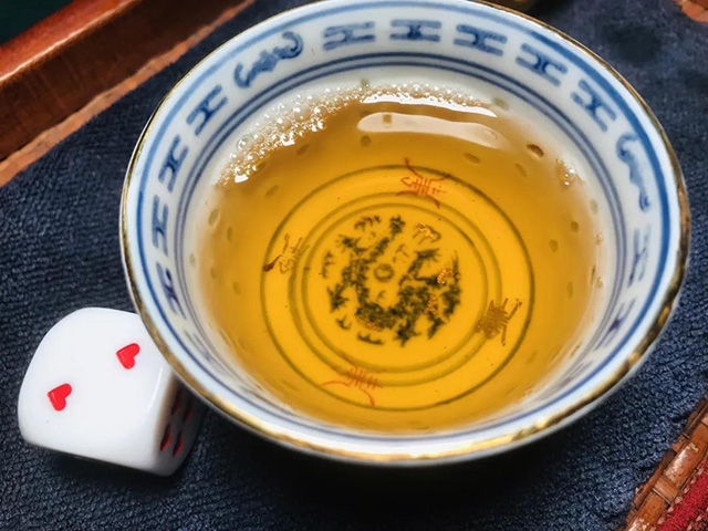 大益1901蜜韵青饼普洱茶品质特点