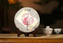 9年陈易武正山熟茶：甜醇柔顺，品饮巴适无压力~