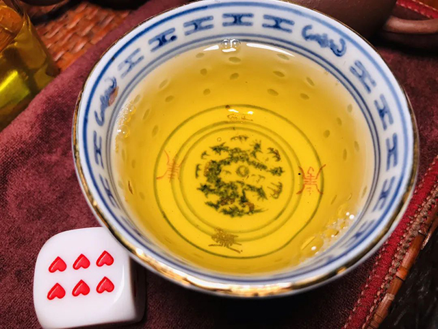 广隆2023年紫韵金藏青饼普洱茶品质特点