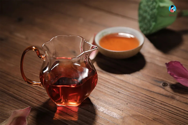 南茗佳人熟茶