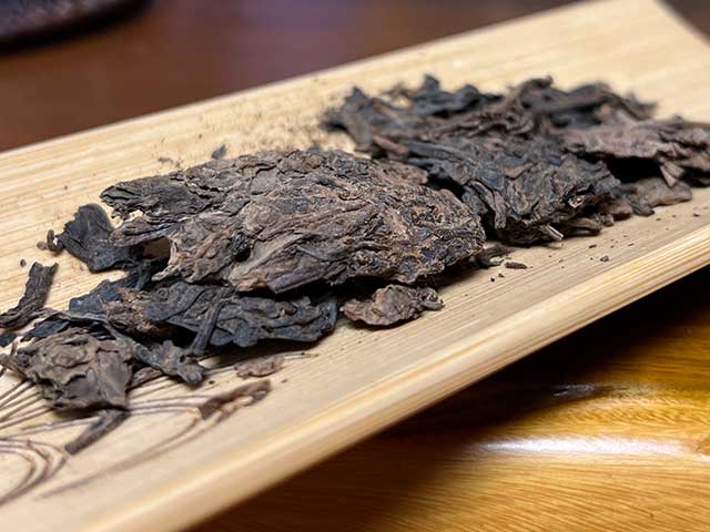 图为70年代易武千两茶