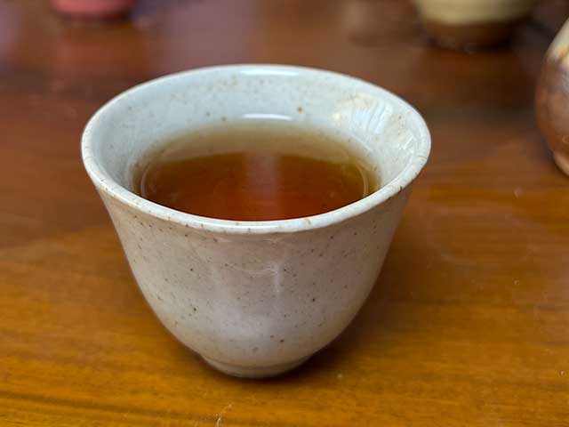 图为70年代易武千两茶品鉴第五道茶汤