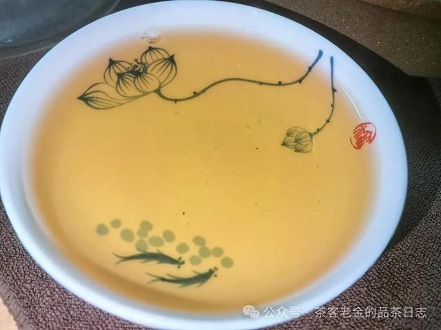 傣乡印象2013年老曼峨混采普洱茶品质特点