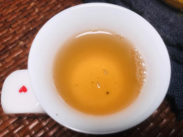 大益2401批7542普洱茶