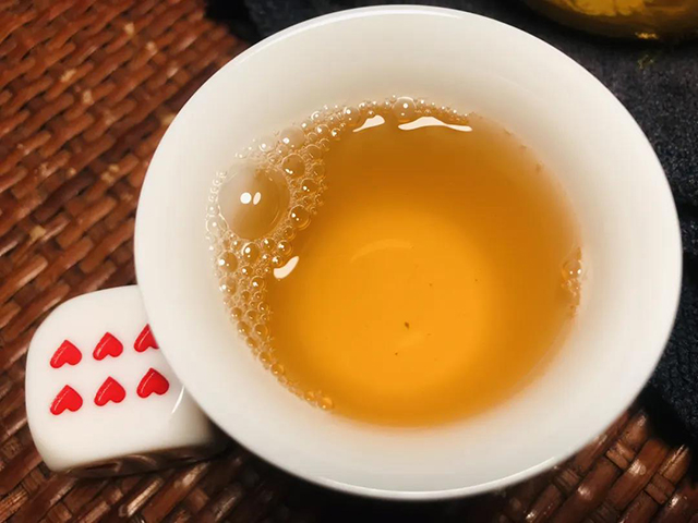 大益2401批7542普洱茶