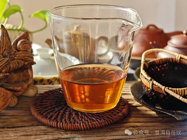 润元昌2401班章黄印普洱茶品质特点