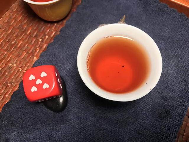 福今2009年福今青饼