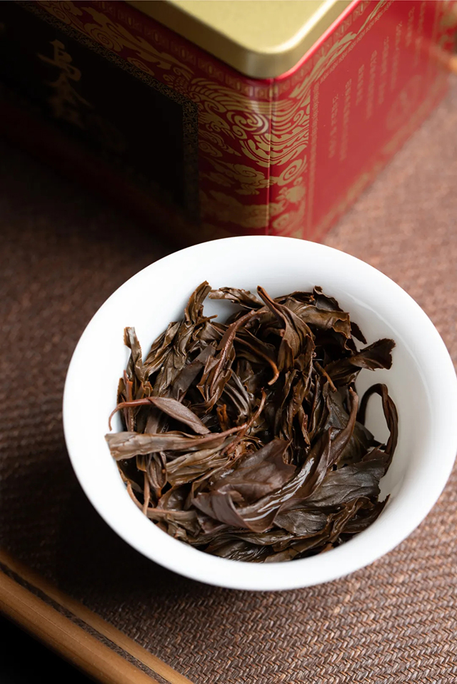 天弘茶业乌金晒红