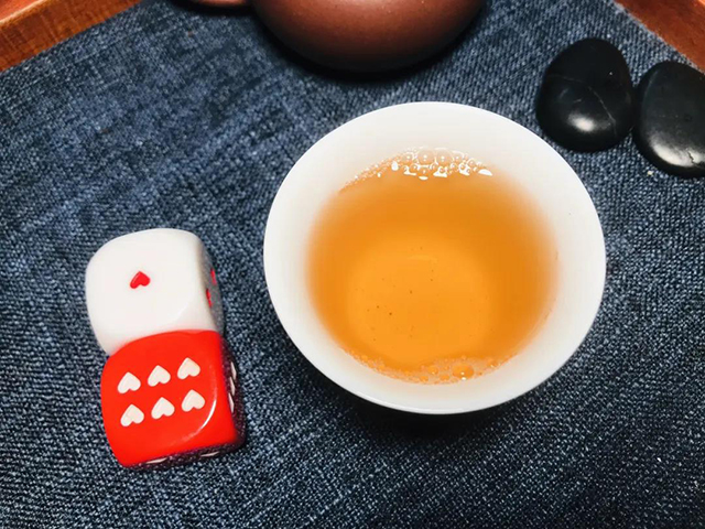 福今2013年精品青饼普洱茶品质特点