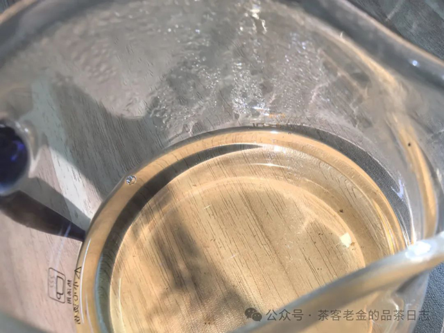 双弗山江湖无极普洱茶品质特点