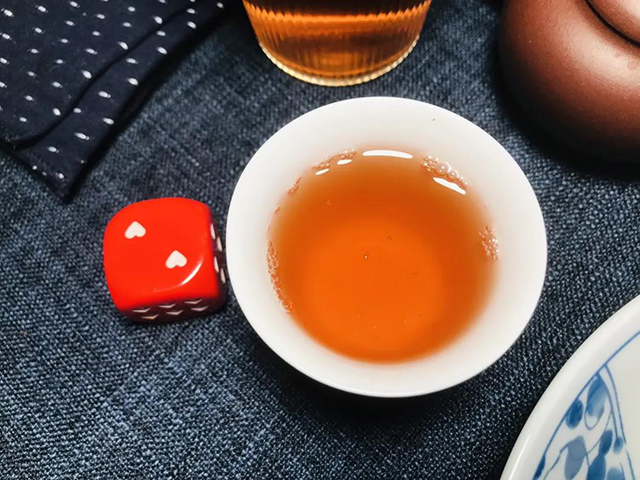 福今2014年珍藏青饼普洱茶品质特点