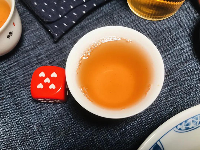 福今2014年珍藏青饼普洱茶品质特点