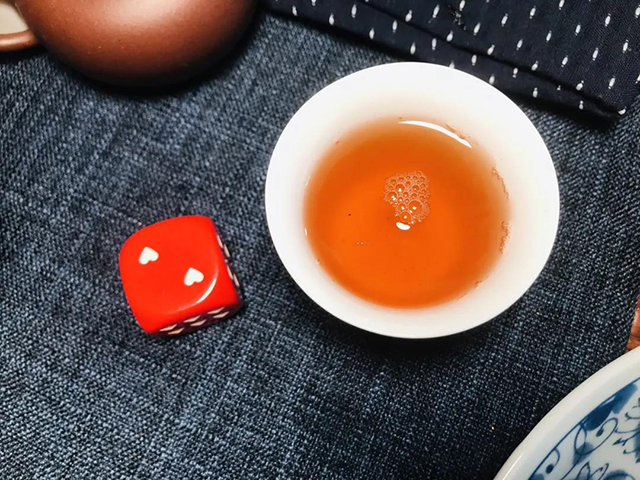 福今2012年精品青饼普洱茶品质特点