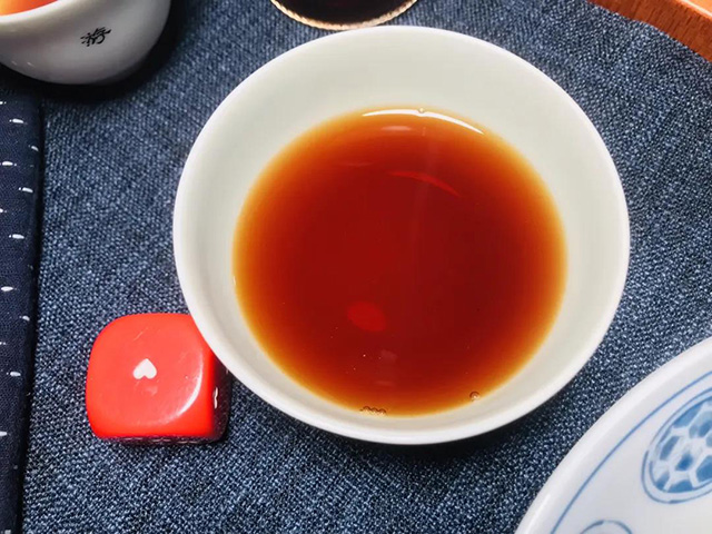 大益2004年玫瑰红大益熟砖普洱茶品质特点