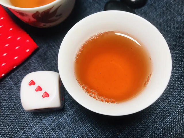 福今2009年四星青饼普洱茶