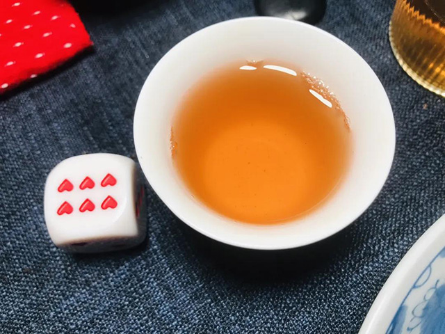 福今2009年四星青饼普洱茶