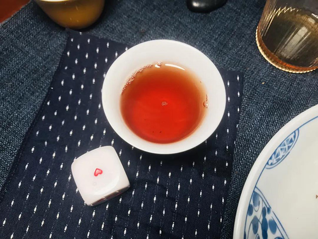 勐海茶厂2003年8112谷花茶普洱茶品质特点