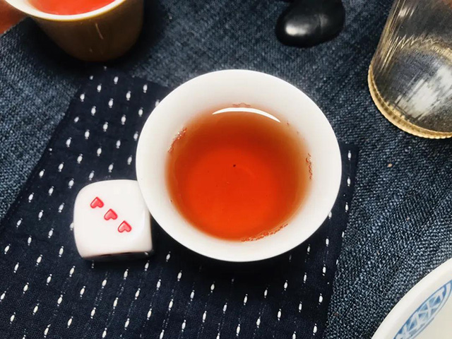 勐海茶厂2003年8112谷花茶普洱茶品质特点