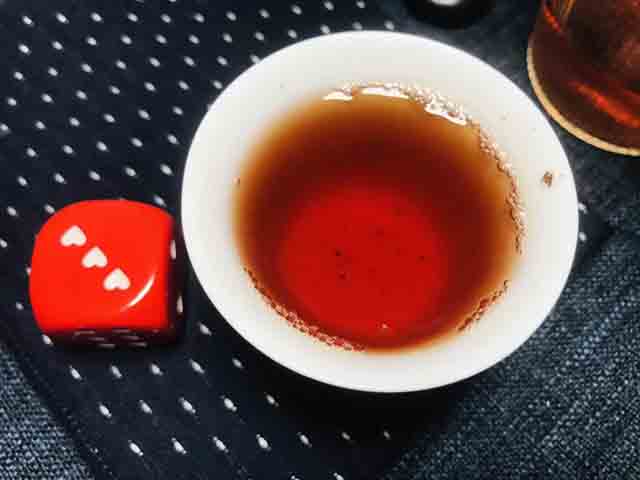 下关2012年金色印象方砖普洱茶品质特点