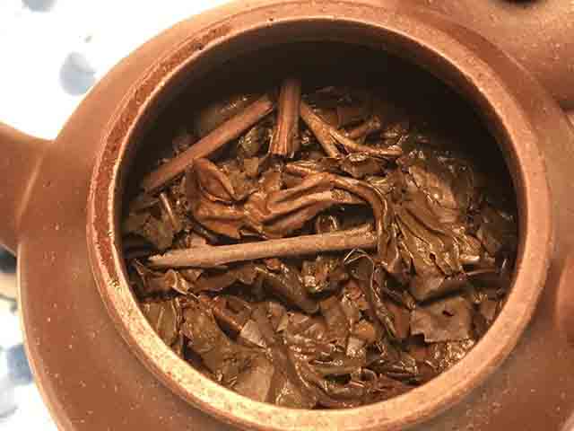 下关2012年金色印象方砖普洱茶品质特点