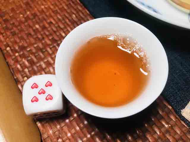福今2010年特制青饼普洱茶品质特点