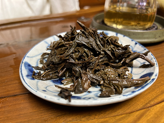 图为1999年傣文青饼