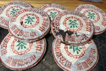 2002年201批大字绿印圆茶开汤实录：烟香入骨，班章气息显著